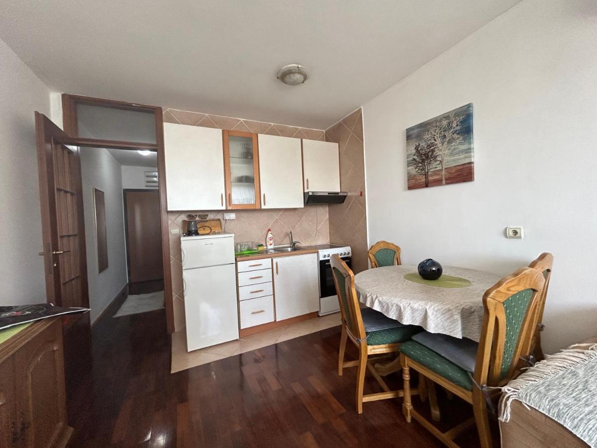 Apartment Sara Подгорица Экстерьер фото